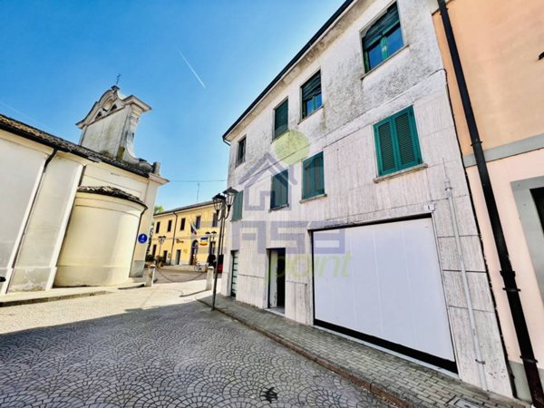 appartamento in vendita a Valera Fratta