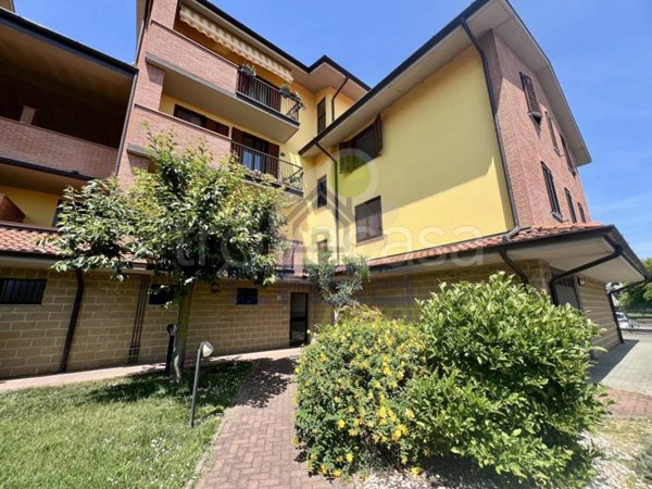 appartamento in vendita a Valera Fratta