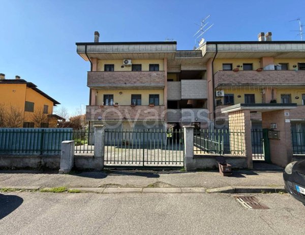 appartamento in vendita a Valera Fratta