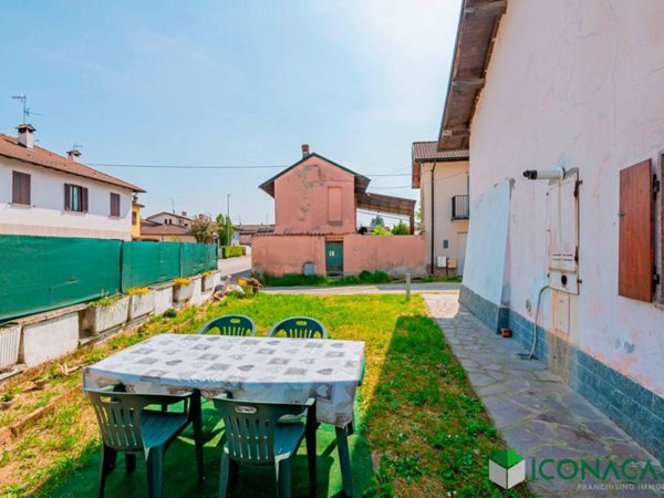 appartamento in vendita a Valera Fratta
