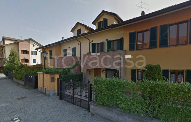 casa indipendente in vendita a Valera Fratta