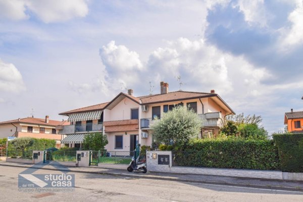 appartamento in vendita a Villanova del Sillaro in zona Bargano