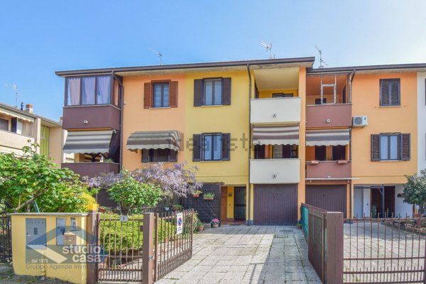 casa indipendente in vendita a Villanova del Sillaro in zona Bargano