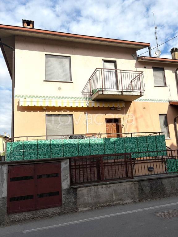 appartamento in vendita a Villanova del Sillaro in zona Bargano