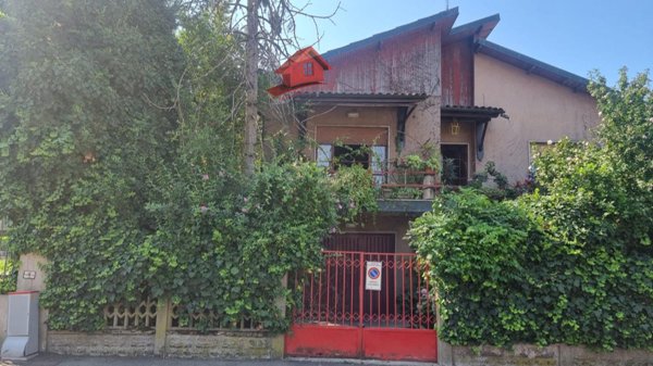 casa indipendente in vendita a Zelo Buon Persico