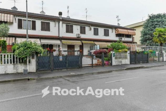 appartamento in vendita a Zelo Buon Persico