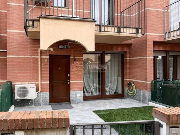 casa indipendente in vendita a Zelo Buon Persico