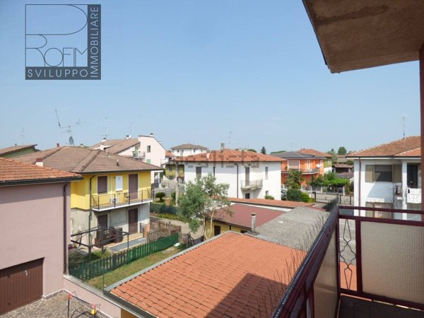 appartamento in vendita a Zelo Buon Persico