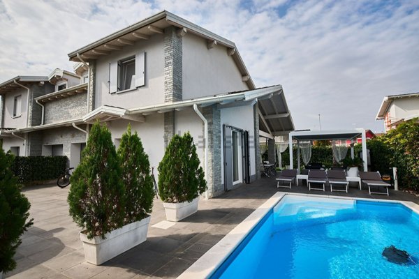 casa indipendente in vendita a Zelo Buon Persico