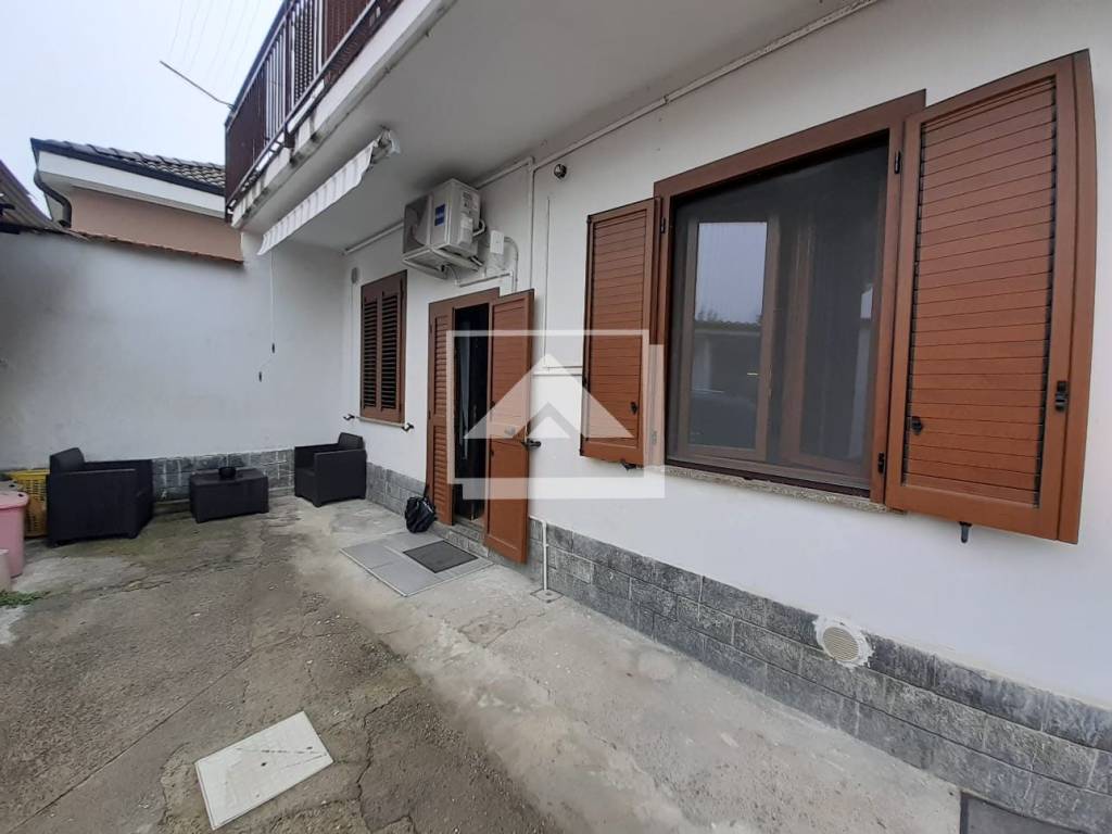appartamento in vendita a Zelo Buon Persico