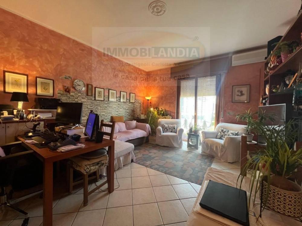 appartamento in vendita a Zelo Buon Persico