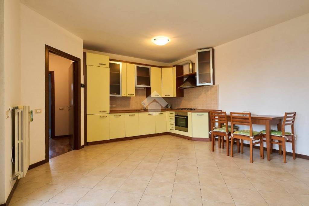 appartamento in vendita a Zelo Buon Persico in zona Muzzano