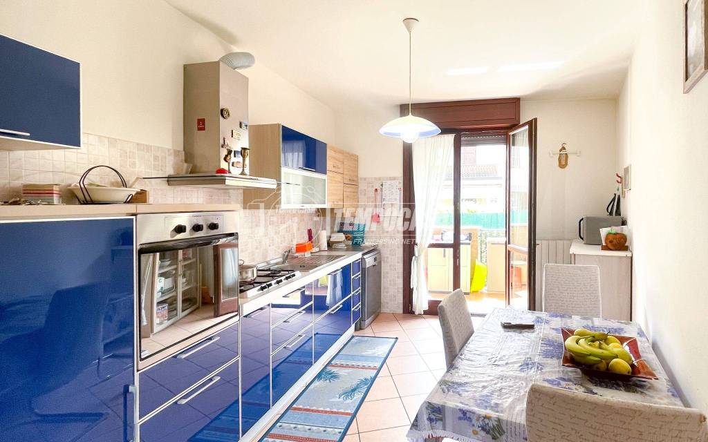 appartamento in vendita a Zelo Buon Persico