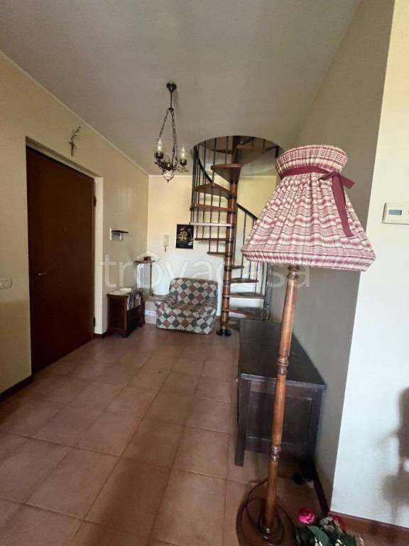 appartamento in vendita a Zelo Buon Persico in zona Mignete