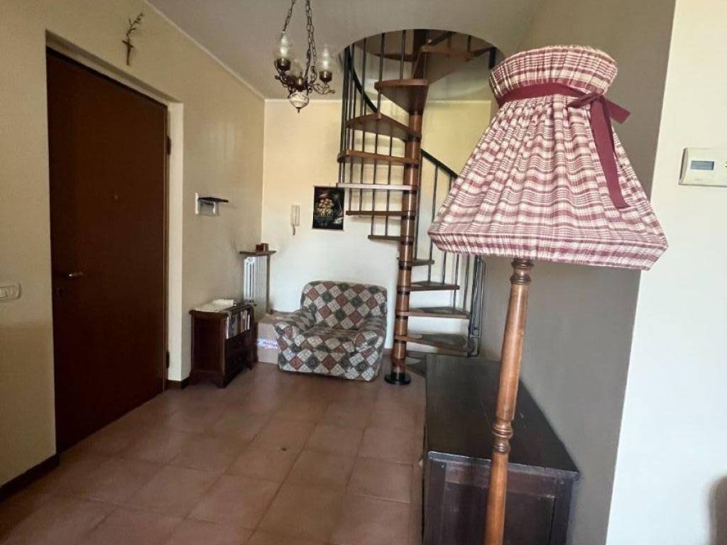 appartamento in vendita a Zelo Buon Persico in zona Mignete