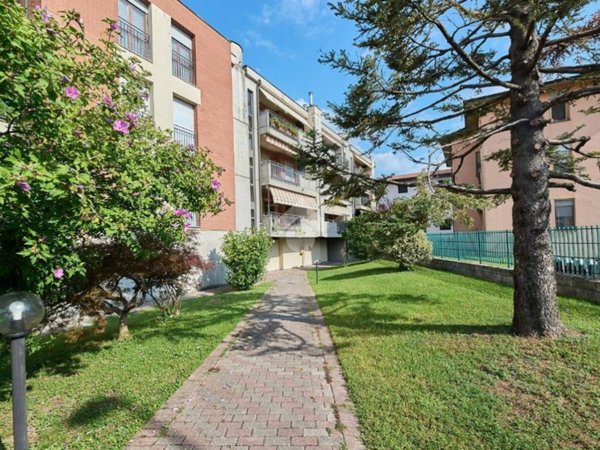 appartamento in vendita a Zelo Buon Persico