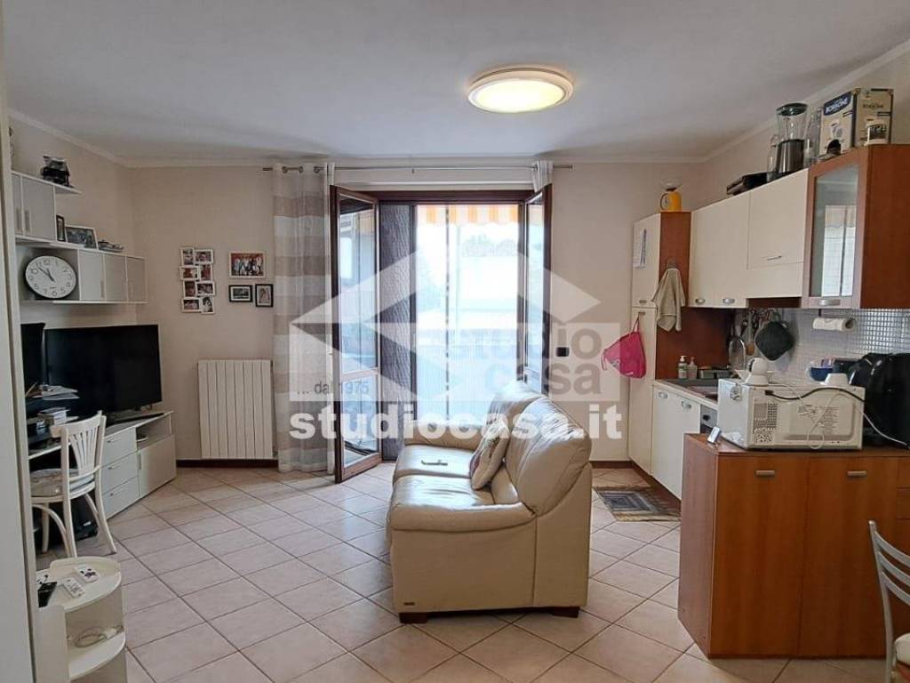 appartamento in vendita a Zelo Buon Persico