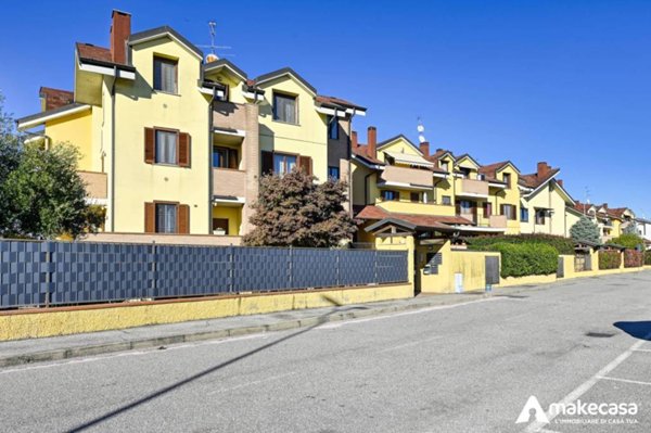 appartamento in vendita a Zelo Buon Persico