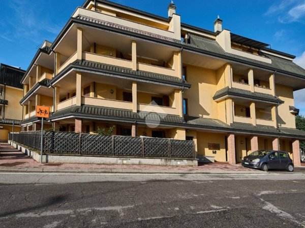 appartamento in vendita a Zelo Buon Persico in zona Mignete