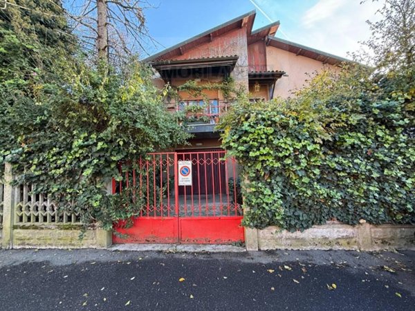 casa indipendente in vendita a Zelo Buon Persico