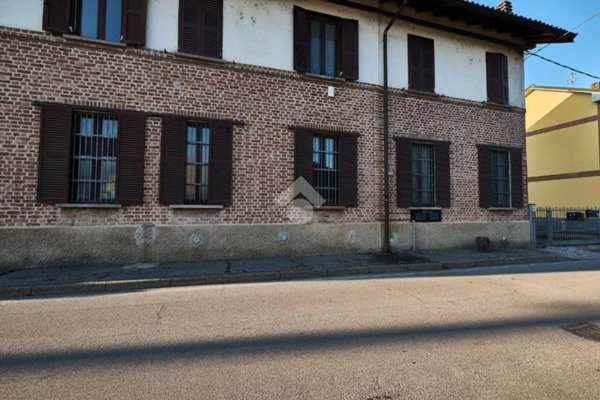 appartamento in vendita a Zelo Buon Persico in zona Muzzano