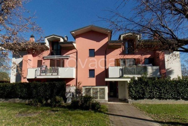 appartamento in vendita a Zelo Buon Persico in zona Mignete