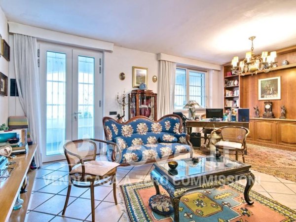 casa indipendente in vendita a Zelo Buon Persico