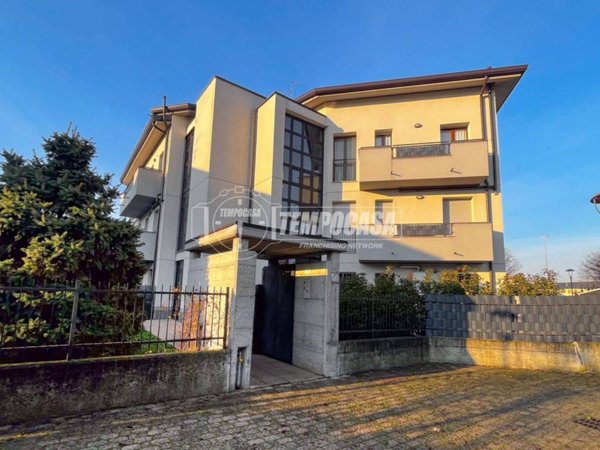 appartamento in vendita a Zelo Buon Persico