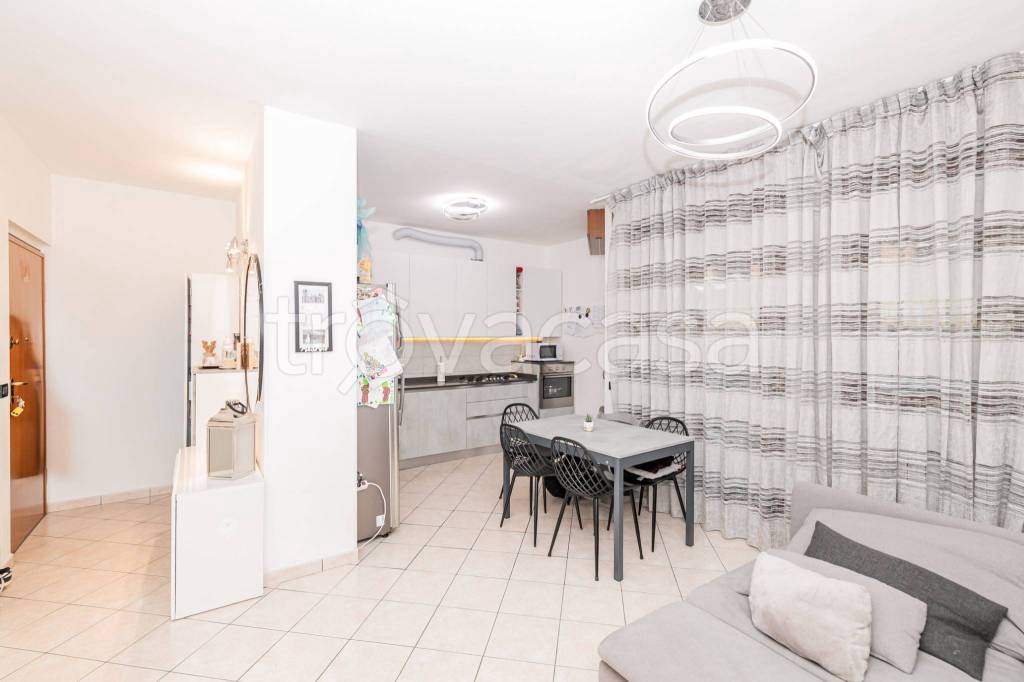 appartamento in vendita a Zelo Buon Persico