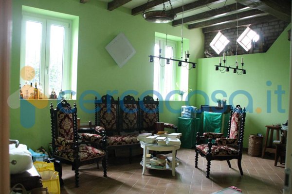 casa indipendente in vendita a Zelo Buon Persico in zona Muzzano