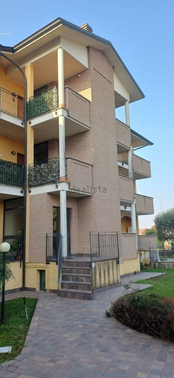 appartamento in vendita a Zelo Buon Persico