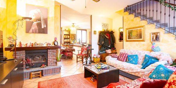 casa indipendente in vendita a Zelo Buon Persico