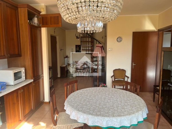 appartamento in vendita a Zelo Buon Persico in zona Mignete