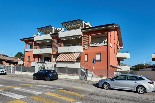 appartamento in vendita a Zelo Buon Persico