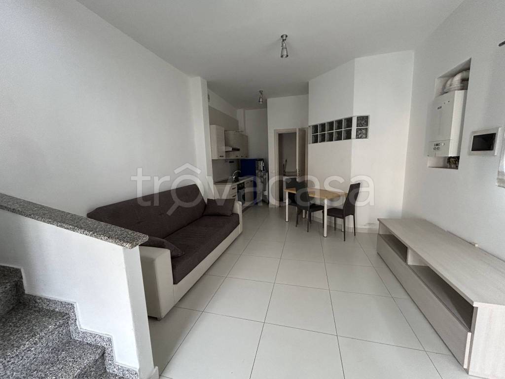 casa indipendente in vendita a Zelo Buon Persico