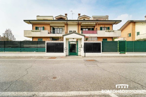 appartamento in vendita a Zelo Buon Persico