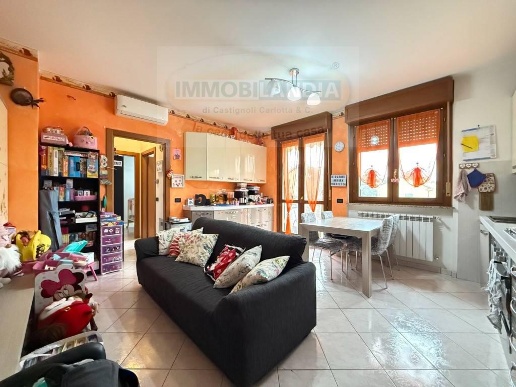 appartamento in vendita a Zelo Buon Persico