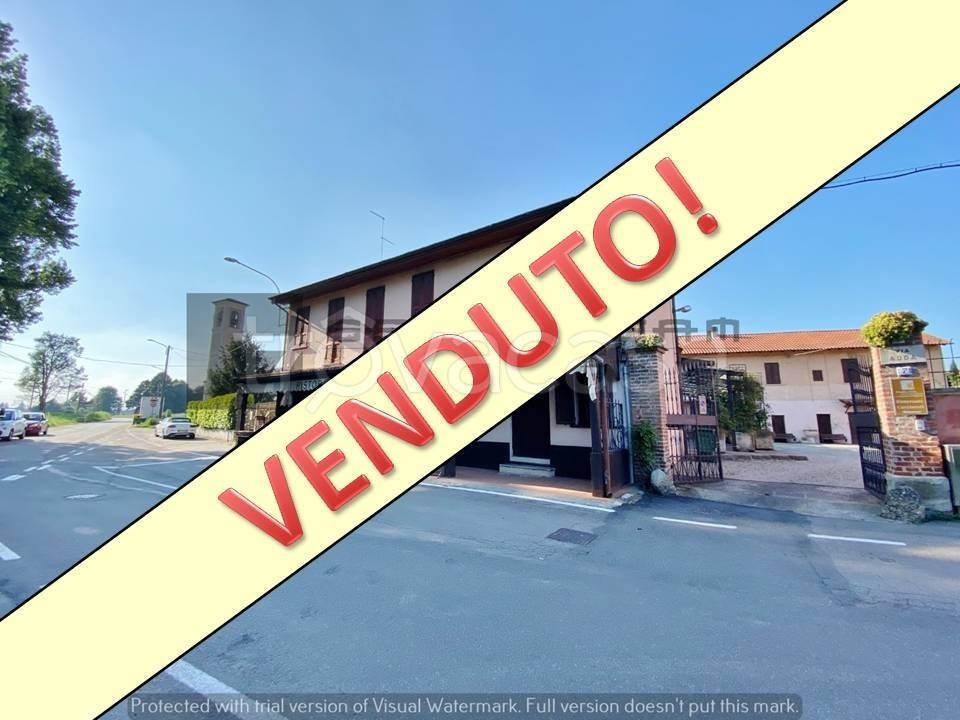 appartamento in vendita a Zelo Buon Persico in zona Bisnate