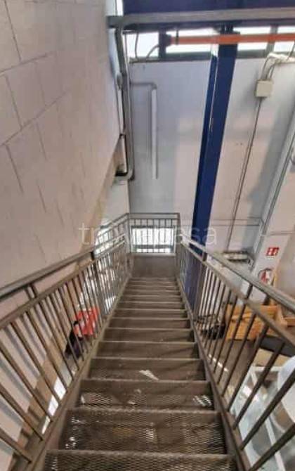 locale commerciale in vendita a Zelo Buon Persico