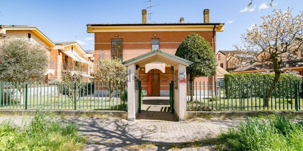 casa indipendente in vendita a Zelo Buon Persico