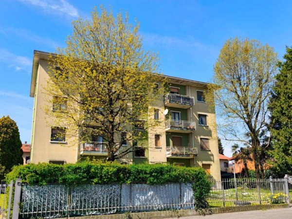 appartamento in vendita a Zelo Buon Persico