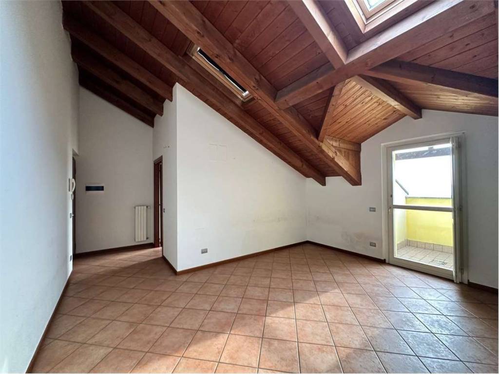 appartamento in vendita a Zelo Buon Persico
