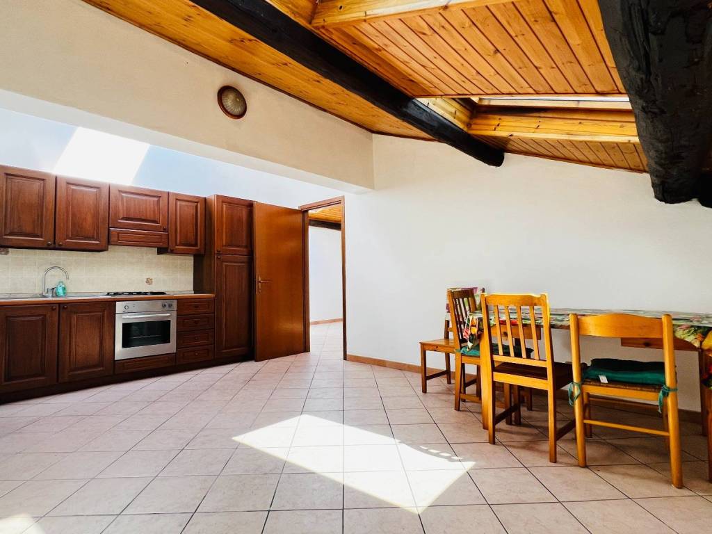 appartamento in vendita a Zelo Buon Persico