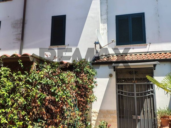 casa indipendente in vendita a Zelo Buon Persico