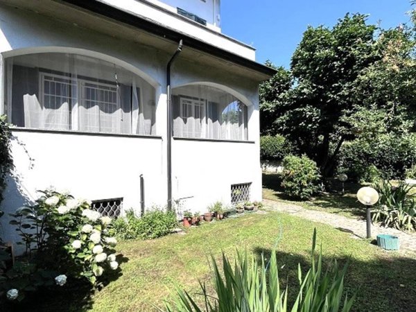 casa indipendente in vendita a Zelo Buon Persico