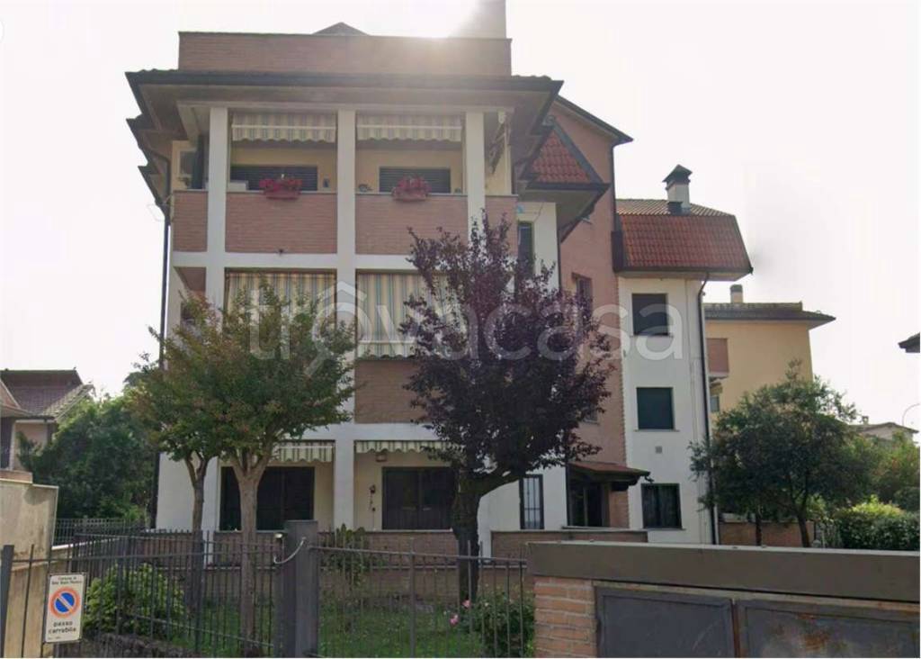 appartamento in vendita a Zelo Buon Persico