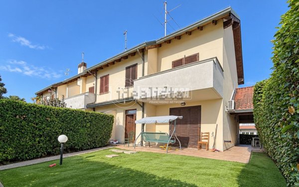 casa indipendente in vendita a Zelo Buon Persico