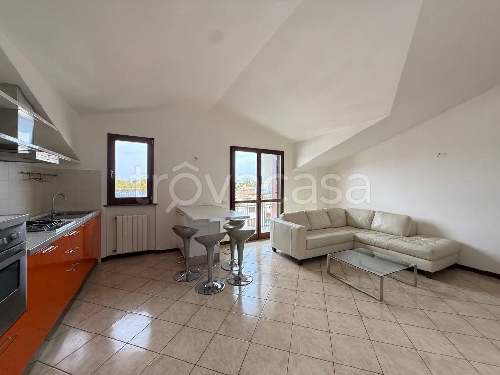 appartamento in vendita a Zelo Buon Persico