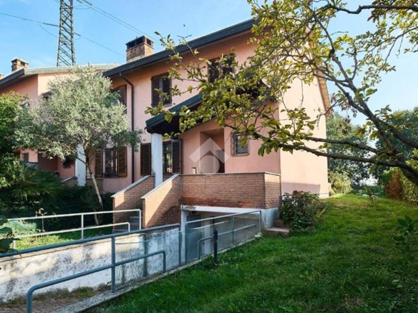 casa indipendente in vendita a Zelo Buon Persico