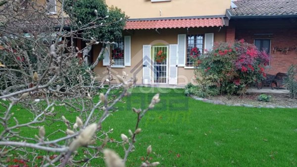 casa indipendente in vendita a Castelgerundo